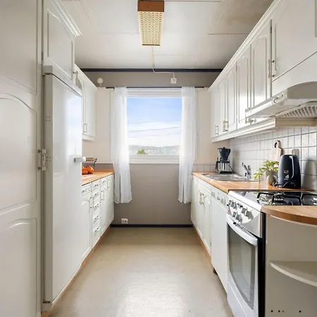 Tomasjord Home, The Floor *