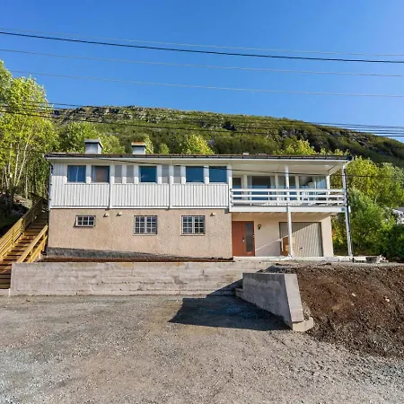 Tomasjord Home, The Floor Tromsdalen